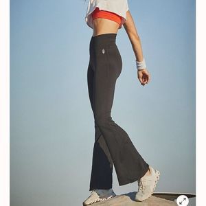 NWOT Free People Good Karma Flare Legging in Solid Black